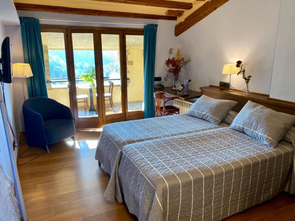 Campalans Hotel Rural Bungalows Mobilhomes Borreda ภายนอก รูปภาพ