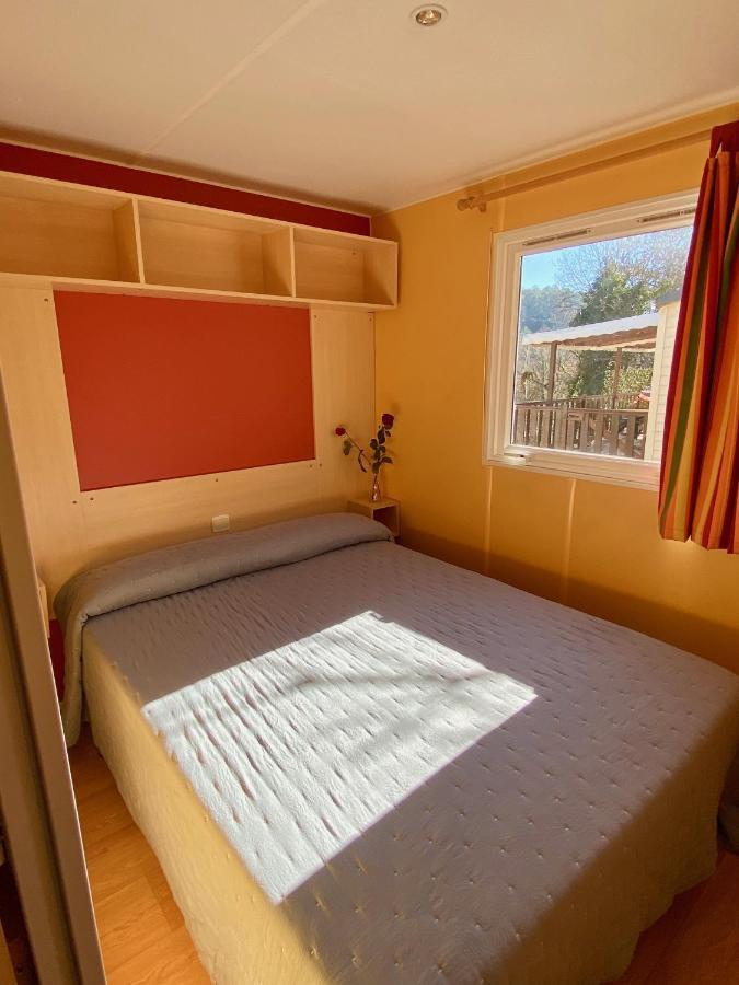 Campalans Hotel Rural Bungalows Mobilhomes Borreda ภายนอก รูปภาพ